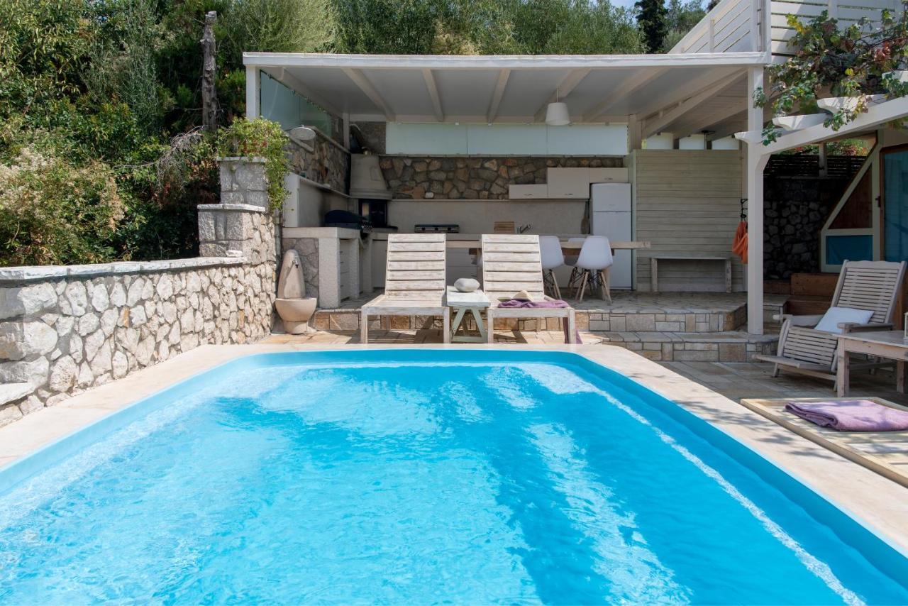 Villa Christianna Studios Ayios Nikitas Luaran gambar