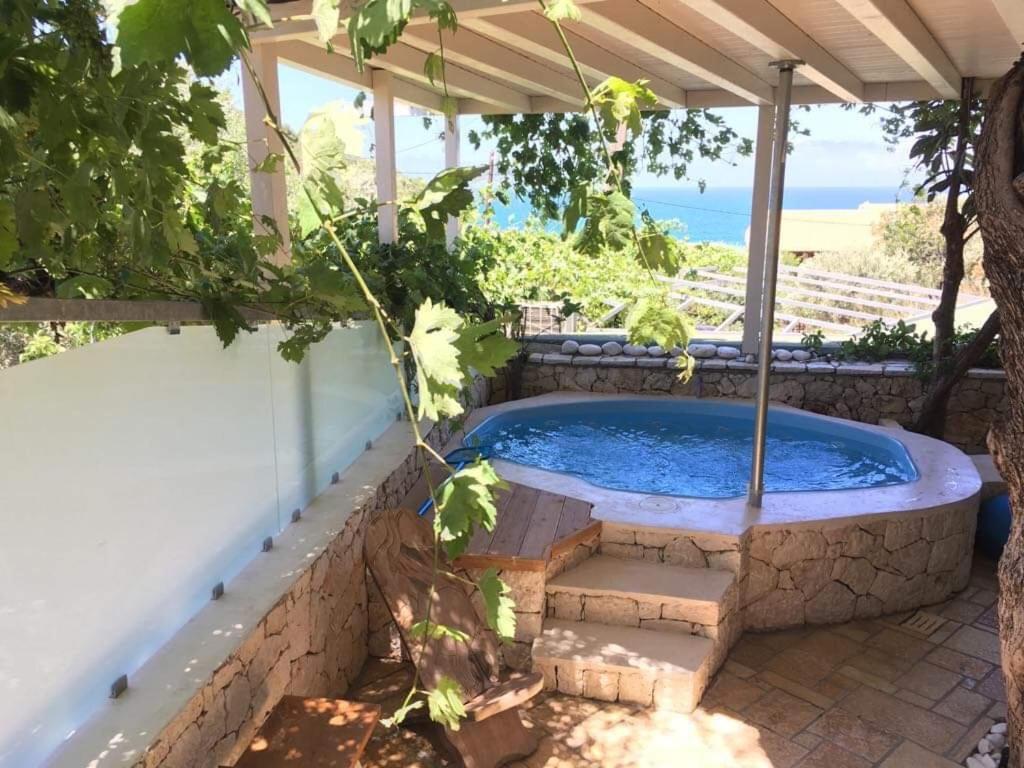 Villa Christianna Studios Ayios Nikitas Luaran gambar